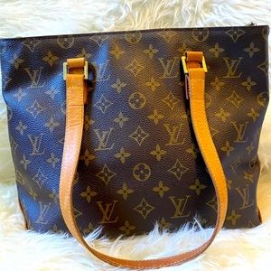 Louis Vuitton shoulder bag